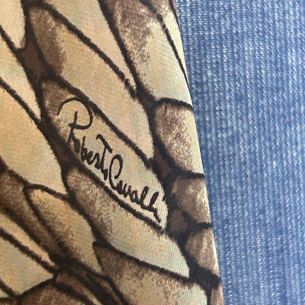 Roberto Cavalli Beige and Black Feather-Print Peasant Blouse - Picture 7 of 11